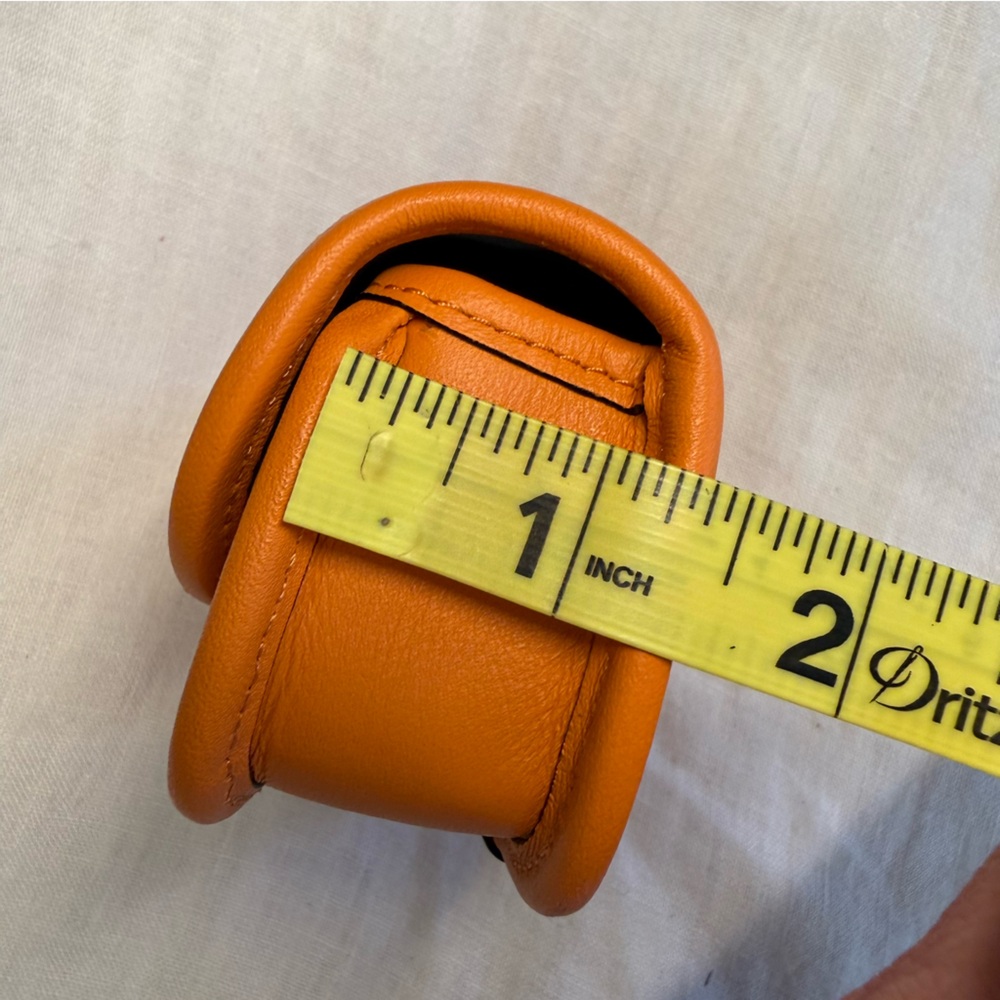 ๐๐๐WEEKEND SALE๐๐๐Coach Orange Leather Mini Pouch - Picture 5 of 7